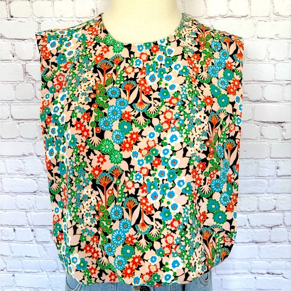 Ted Baker London Tops - TED BAKER Nelliy Sleeveless Floral Top with Shoulder Detail—4-6